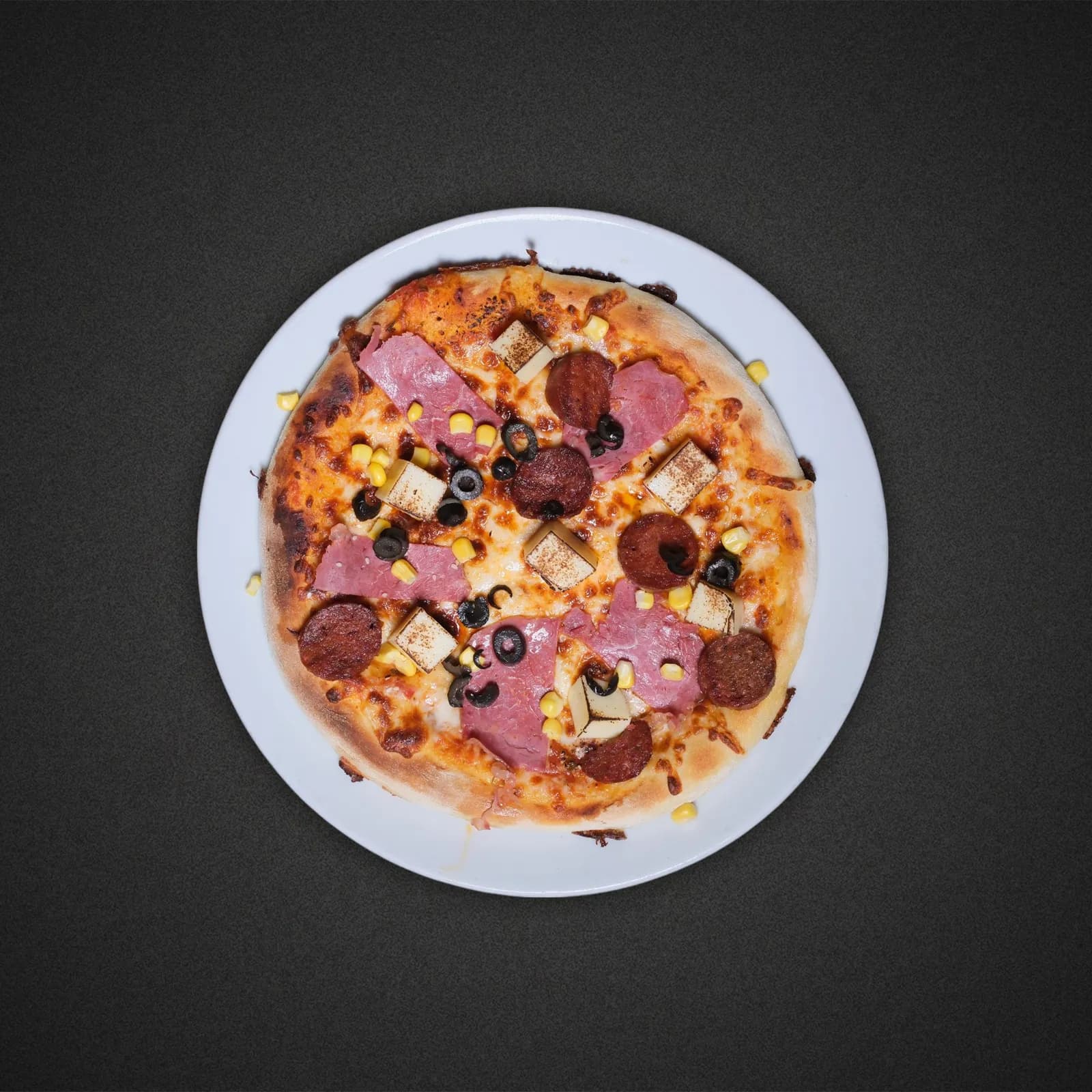 Şarküteri Pizza