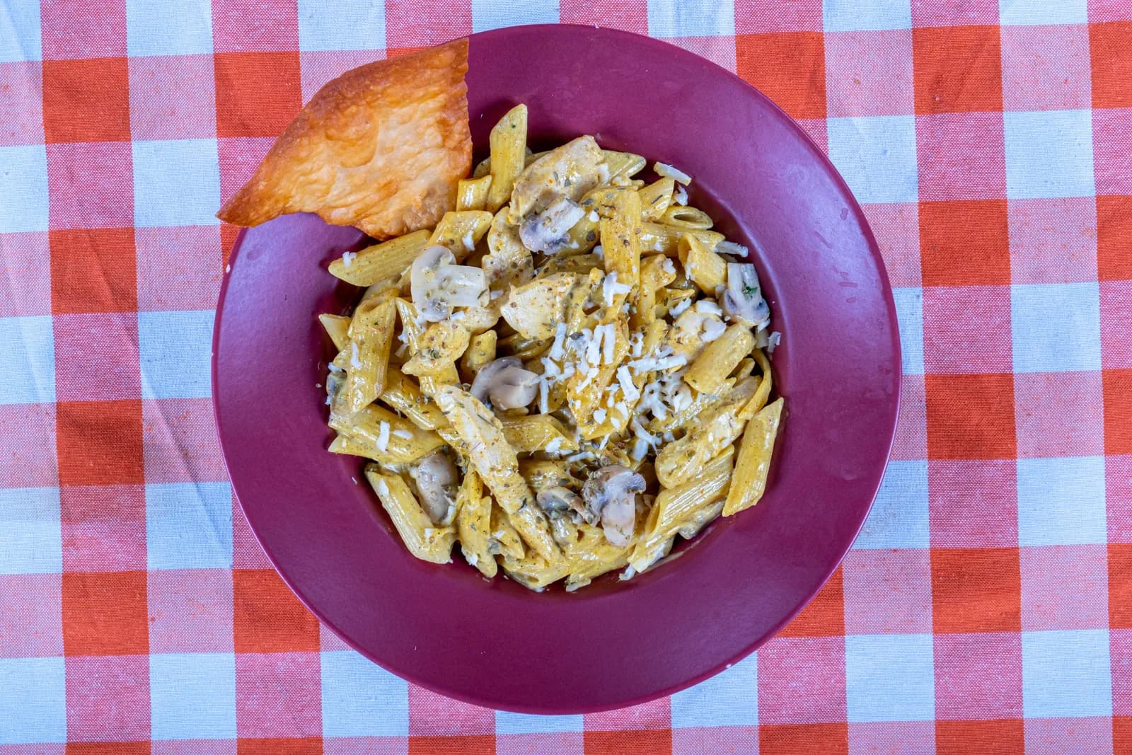 Köri Soslu Penne