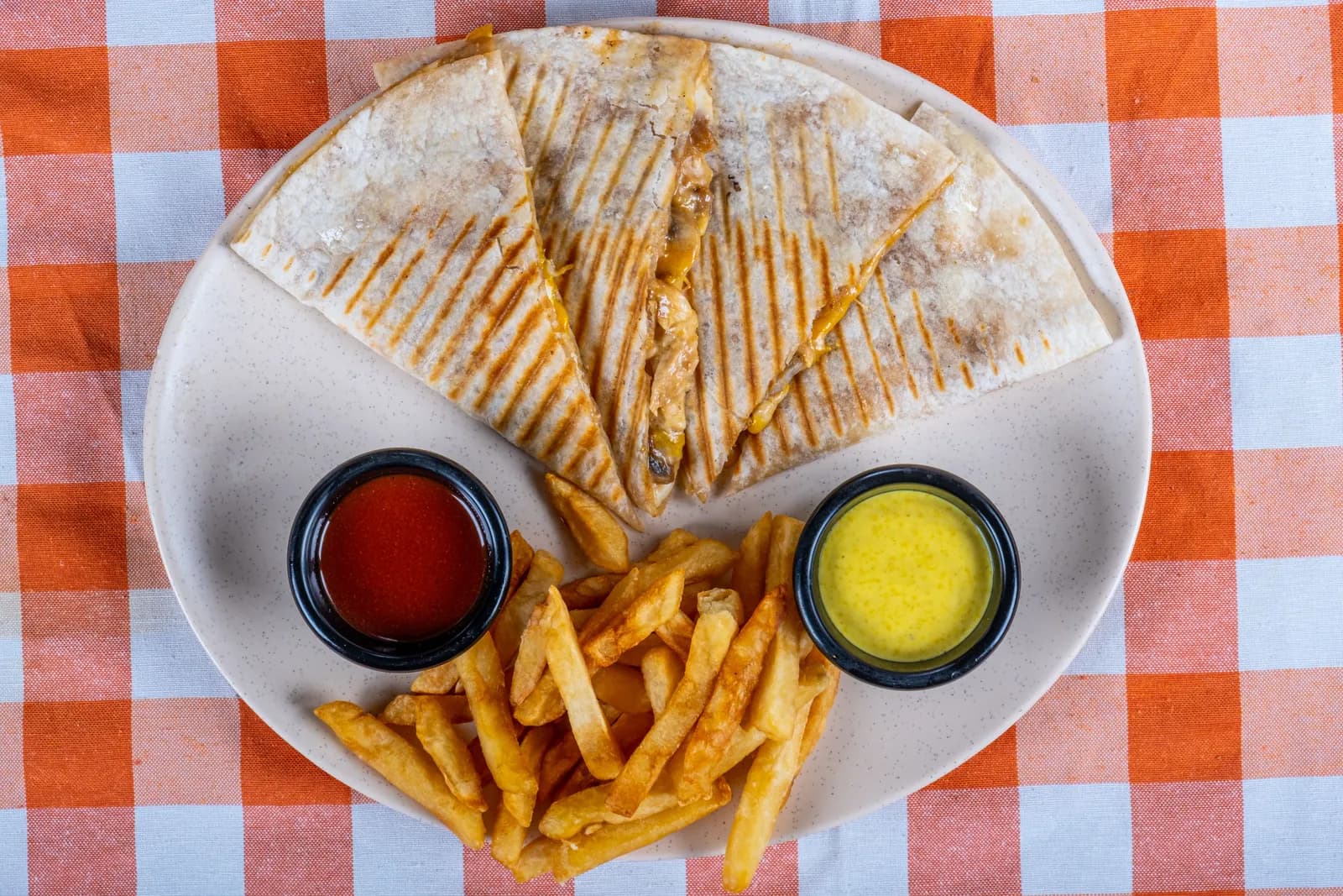 Quesadilla Tavuk