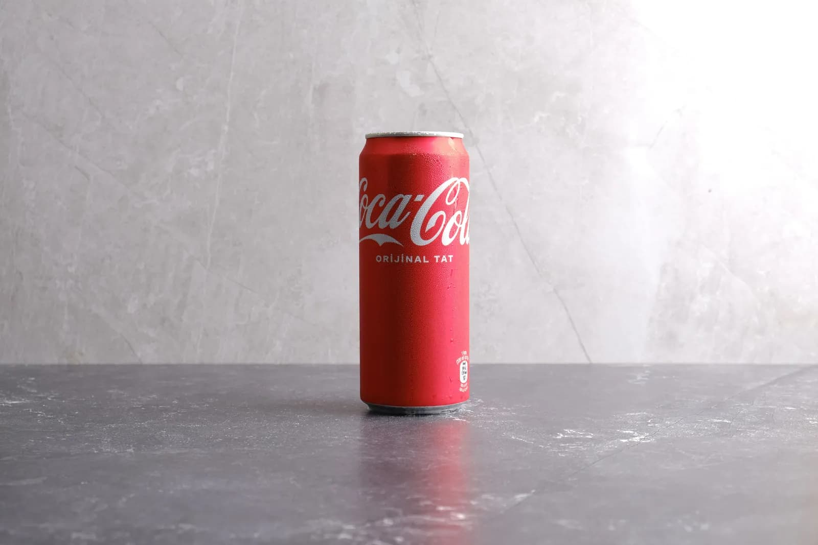 Kola ( Kutu )